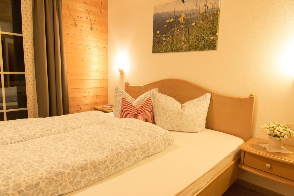 Alpenroesle Apartment Балдершванг Екстериор снимка