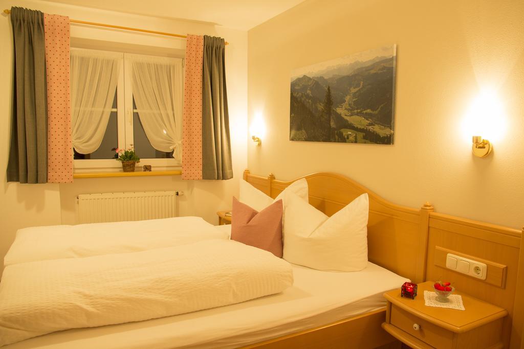 Alpenroesle Apartment Балдершванг Екстериор снимка